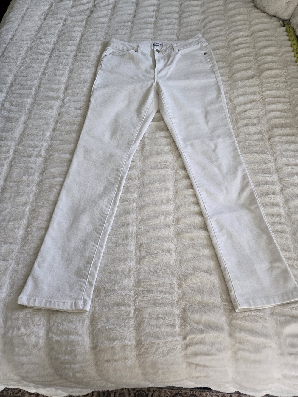 d. jeans White Straight-Leg Women's Jeans